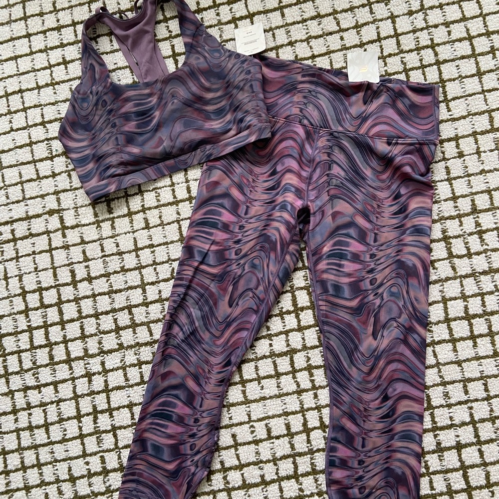 FABLETICS NWT Purple Swirl Activewear Set